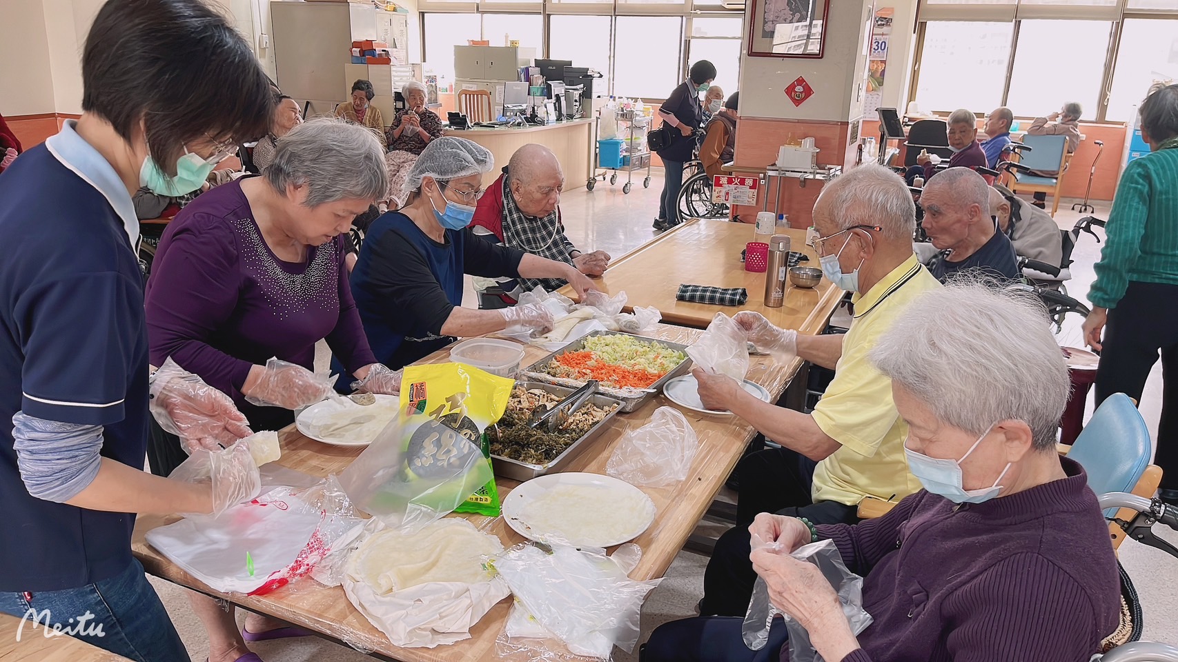 112年清明祭祖與寒食節包潤餅活動